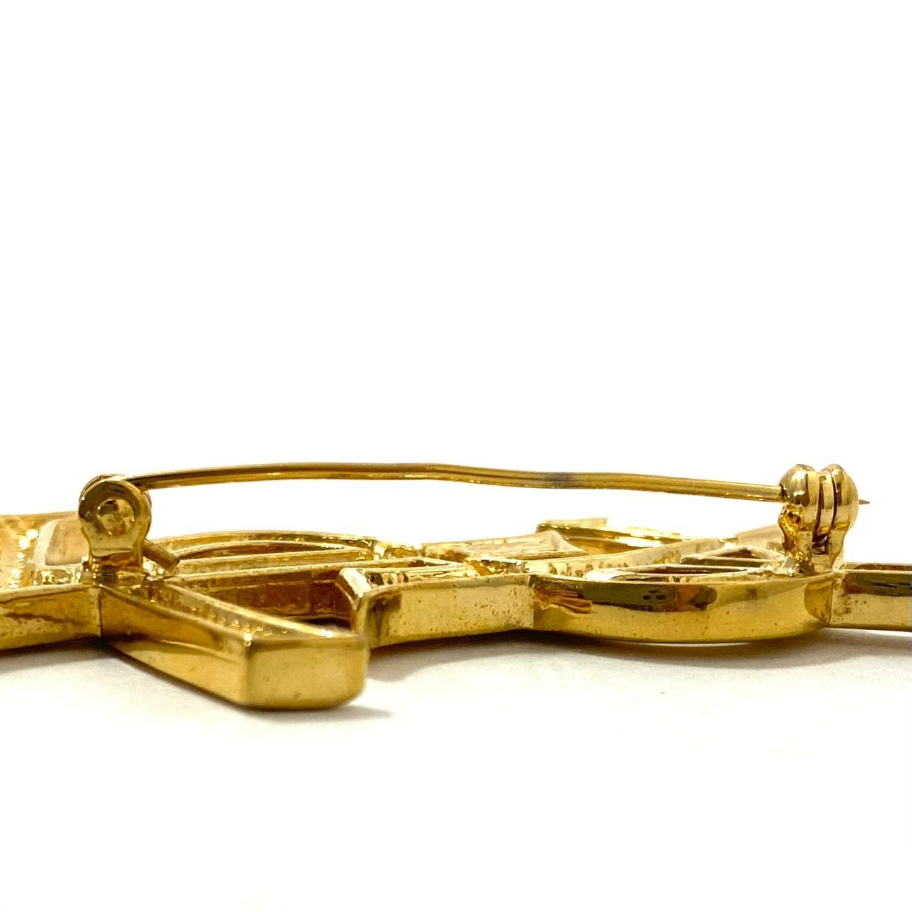 コサージュ イヴサンローラン