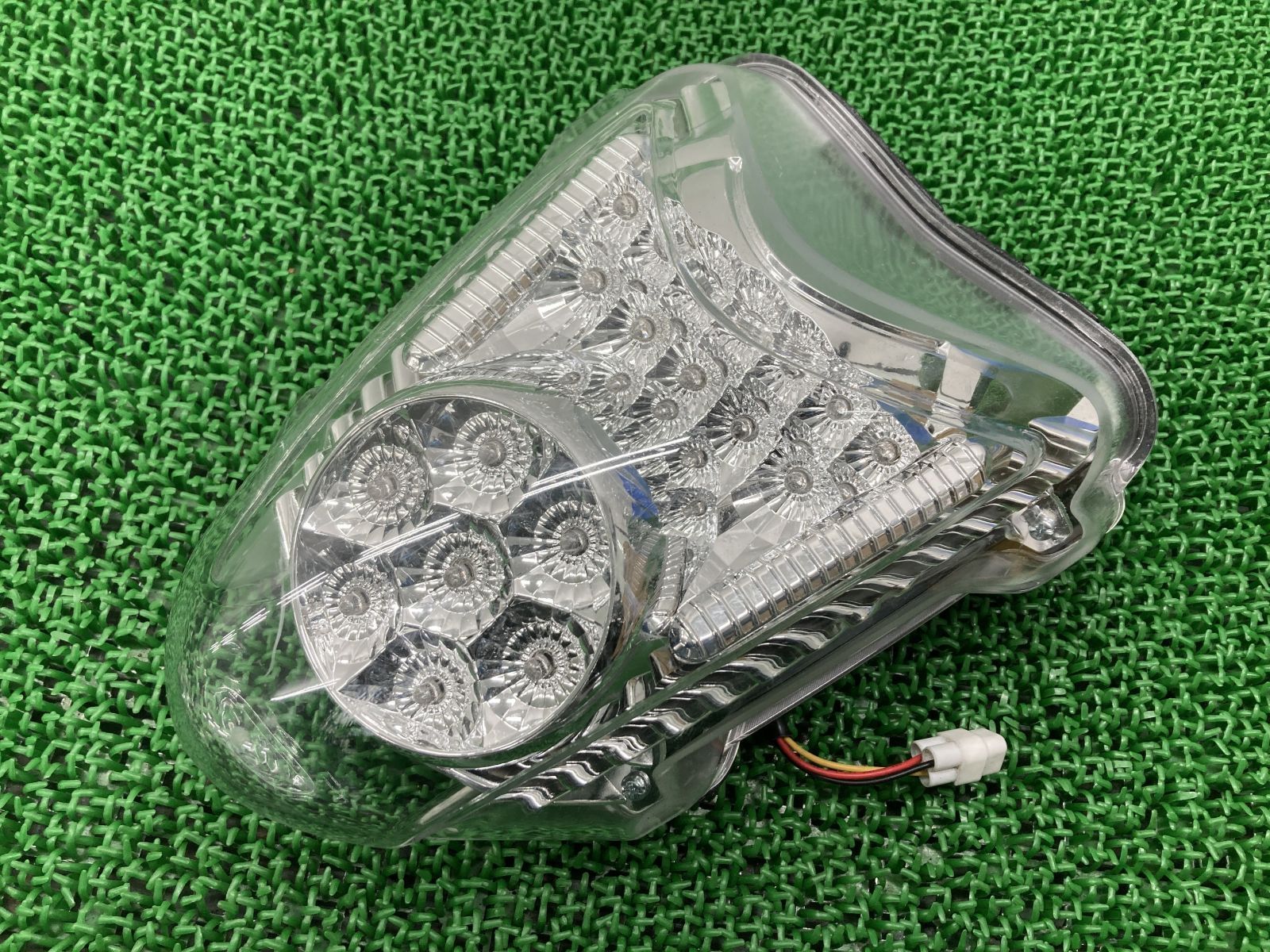 POSH製GSX1300Rハヤブサ テールランプ 社外部品 カスタムLED POSH製GSX1300Rハヤブサ テールランプ 社外 中古 バイク 部品 GX72A