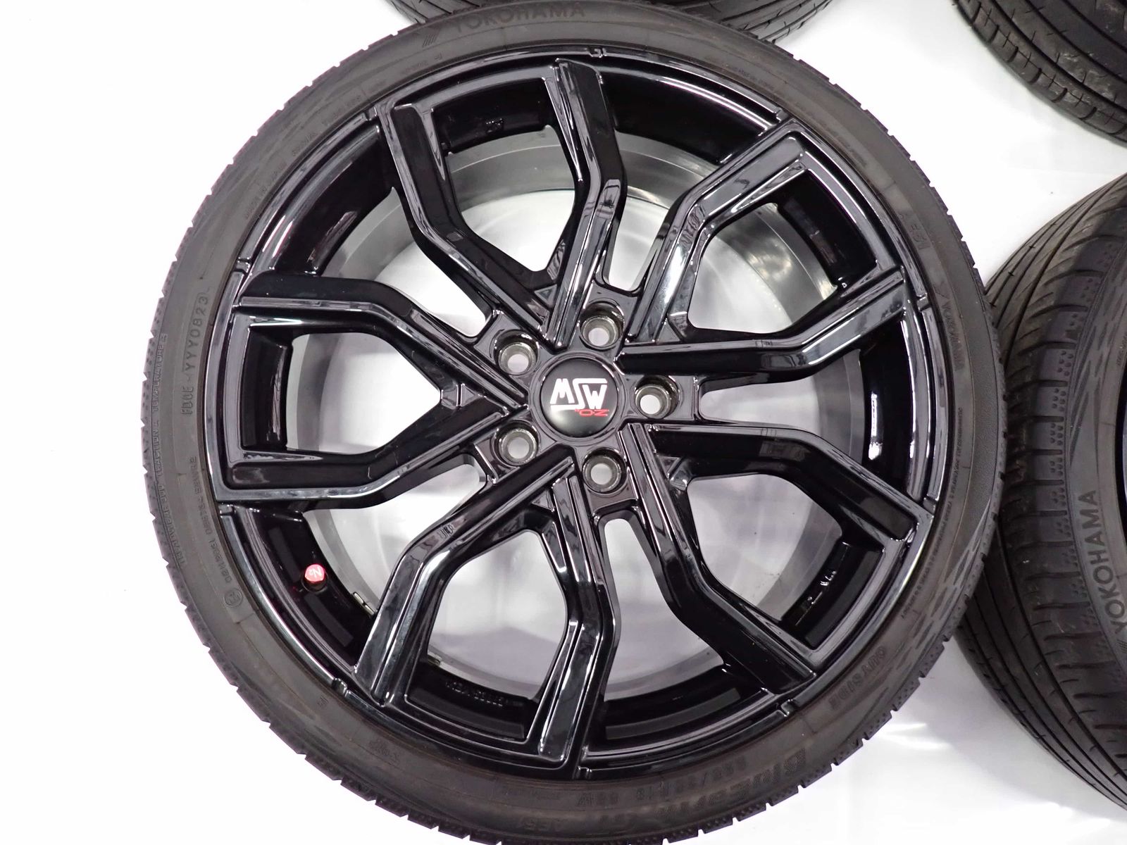 225|35R19×7.5J