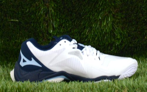 バレーボール シューズ