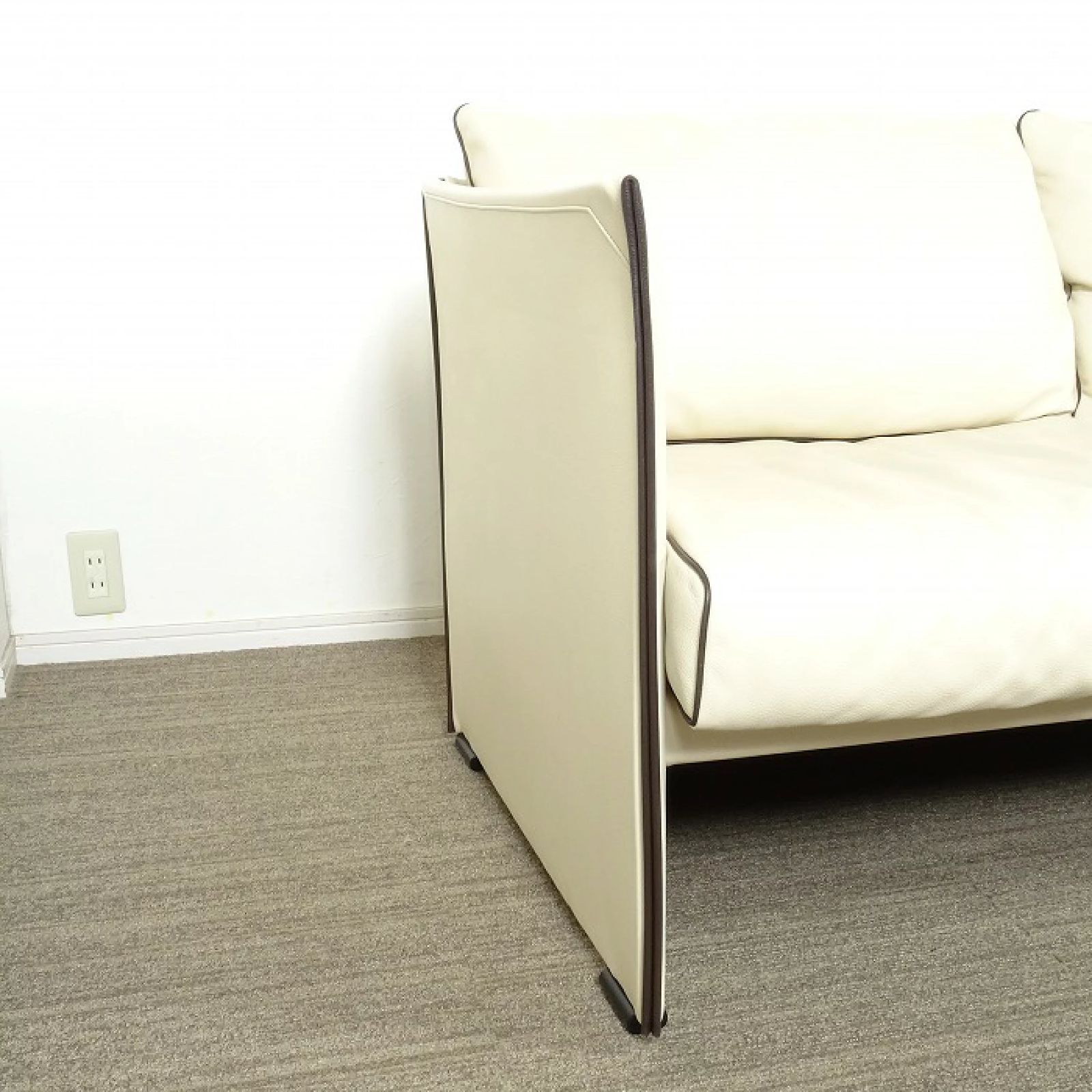 ◾︎SELUNO◾︎ 【展示美品】Cassina カッシーナ 403 TILBURY