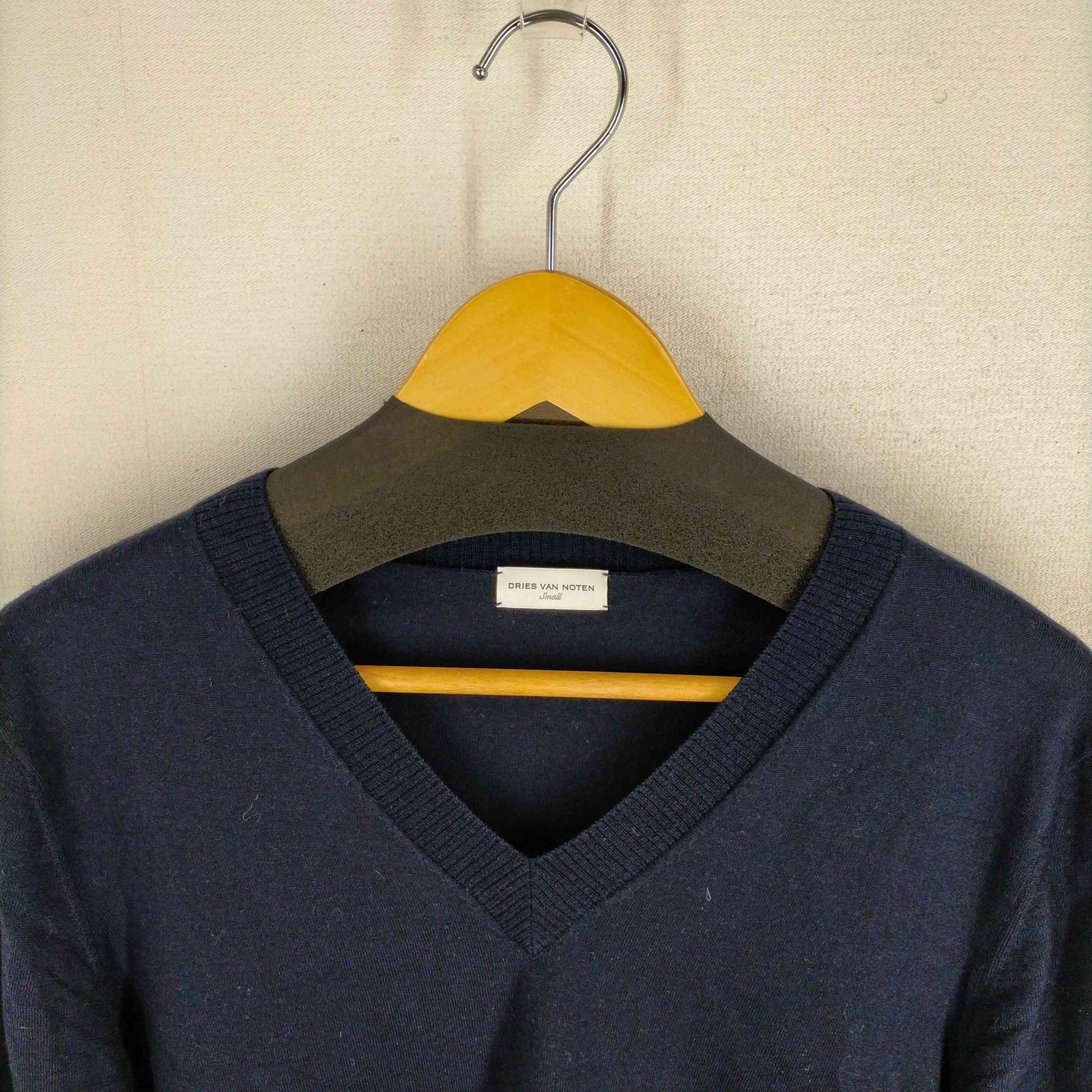 ドリスヴァンノッテン DRIES VAN NOTEN Vネック パイピングニット 