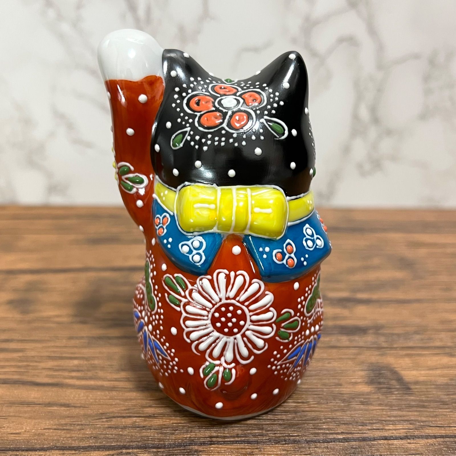 九谷焼】3.3号 招き猫 黒赤盛 左手 千客万来 縁起物 置物 Maneki Neko Lucky Cat Kutani Ware - メルカリ