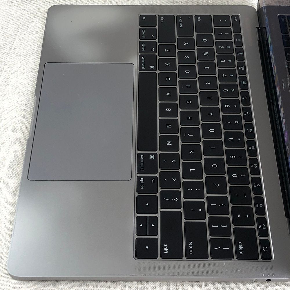 ◇ジャンク品・本体のみ◇Apple MacBook Pro (13-inch, 2017