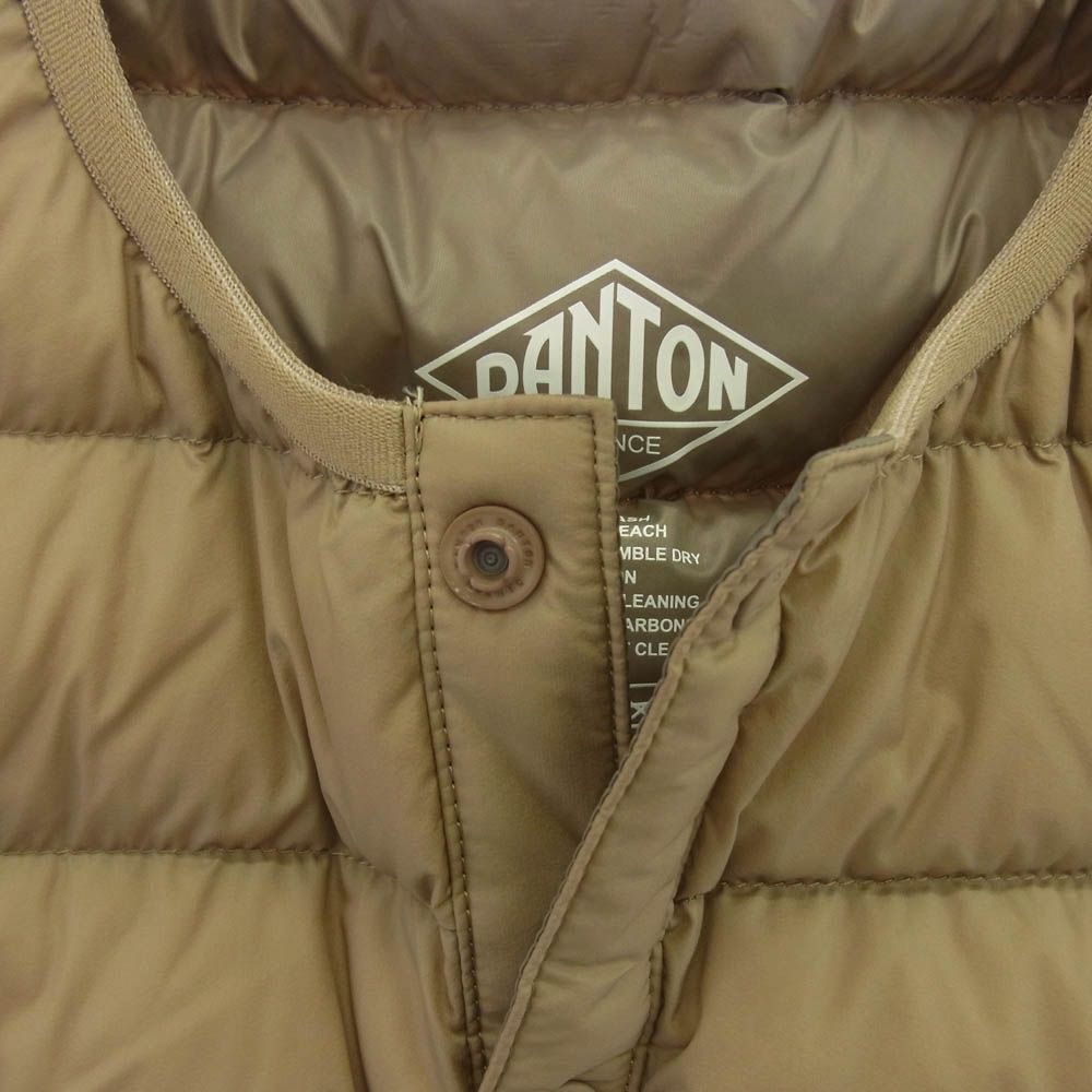 Danton　ダントン ベージュ ダウンベストXS　濃いベージュ　アウター Danton ダントン ベージュ ダウンベストXS 濃いベージュ