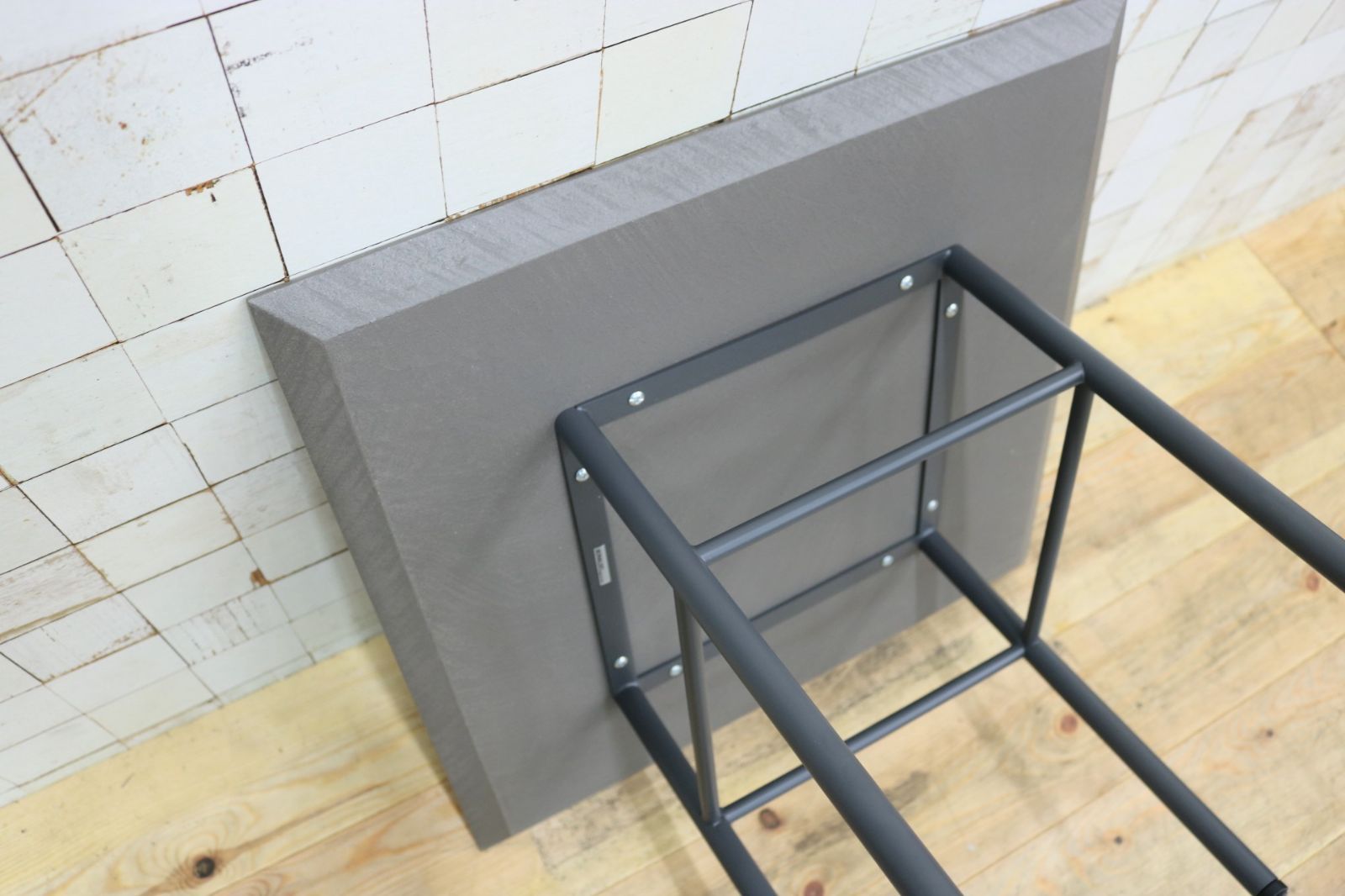 イタリア製 サイドテーブル