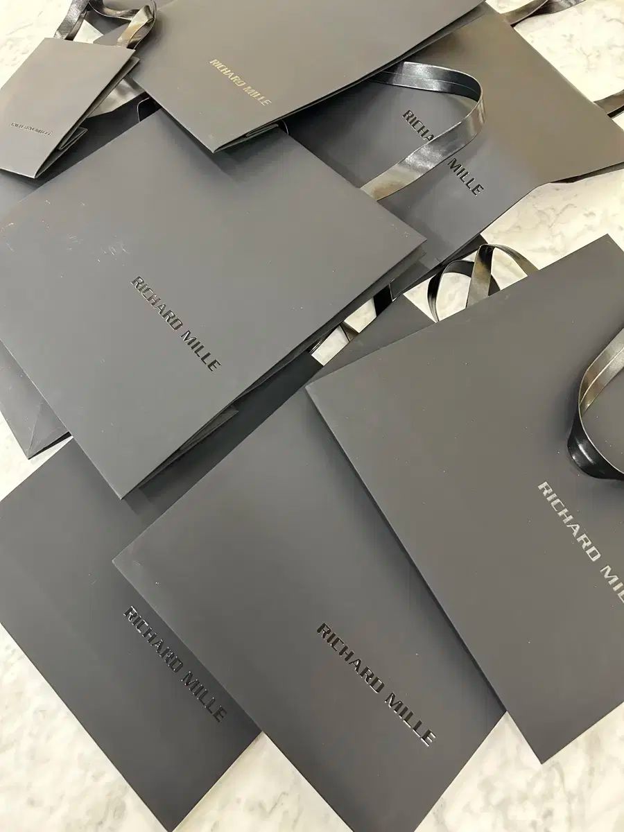 RICHARD MILLE(リチャードミル) ショッピングバッグ 出品