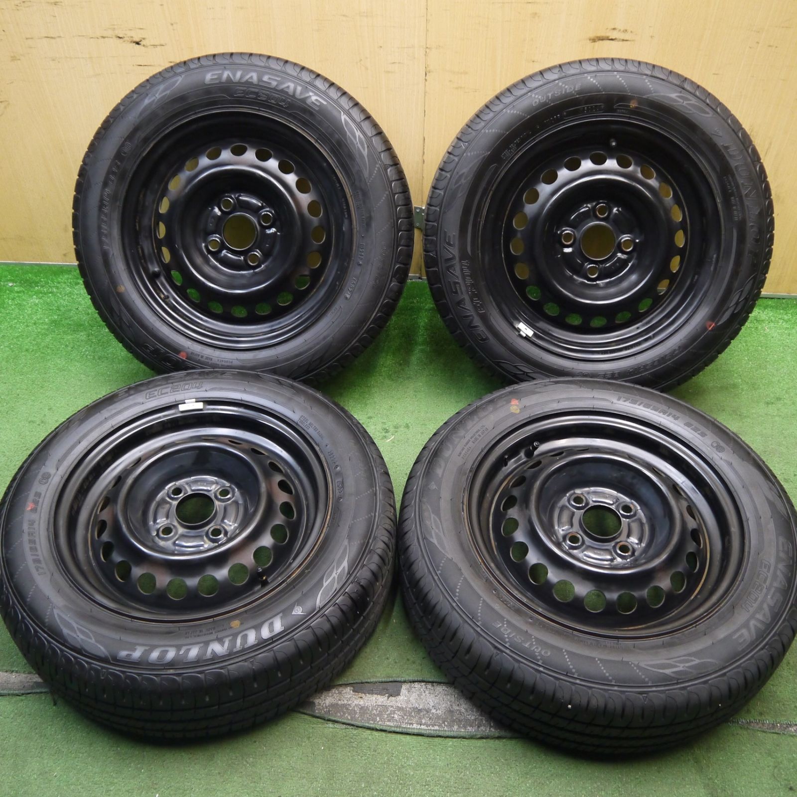 タイヤほぼ未使用！24年☆175/65R14 ダンロップ エナセーブ EC204 