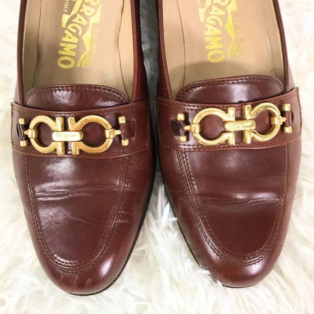 Salvatore Ferragamo サルヴァトーレフェラガモ ローファー W