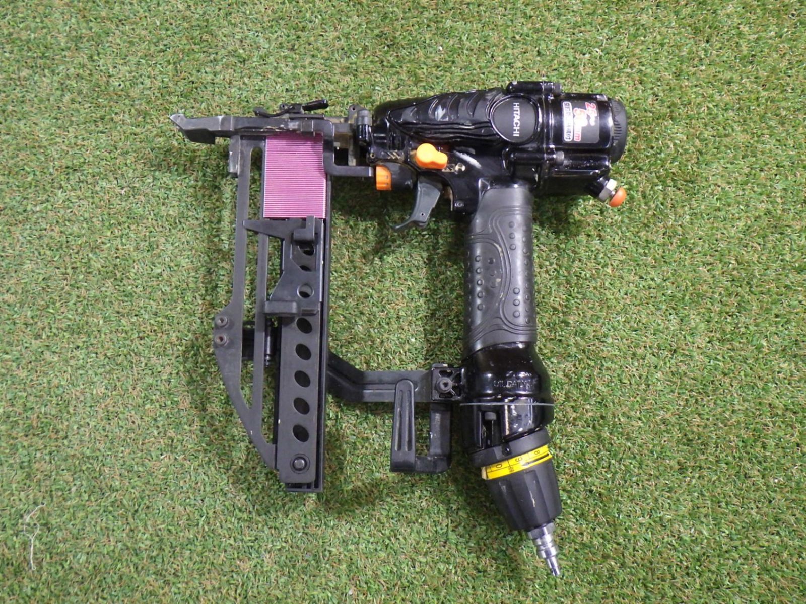 日立工機 高圧フロア用タッカ