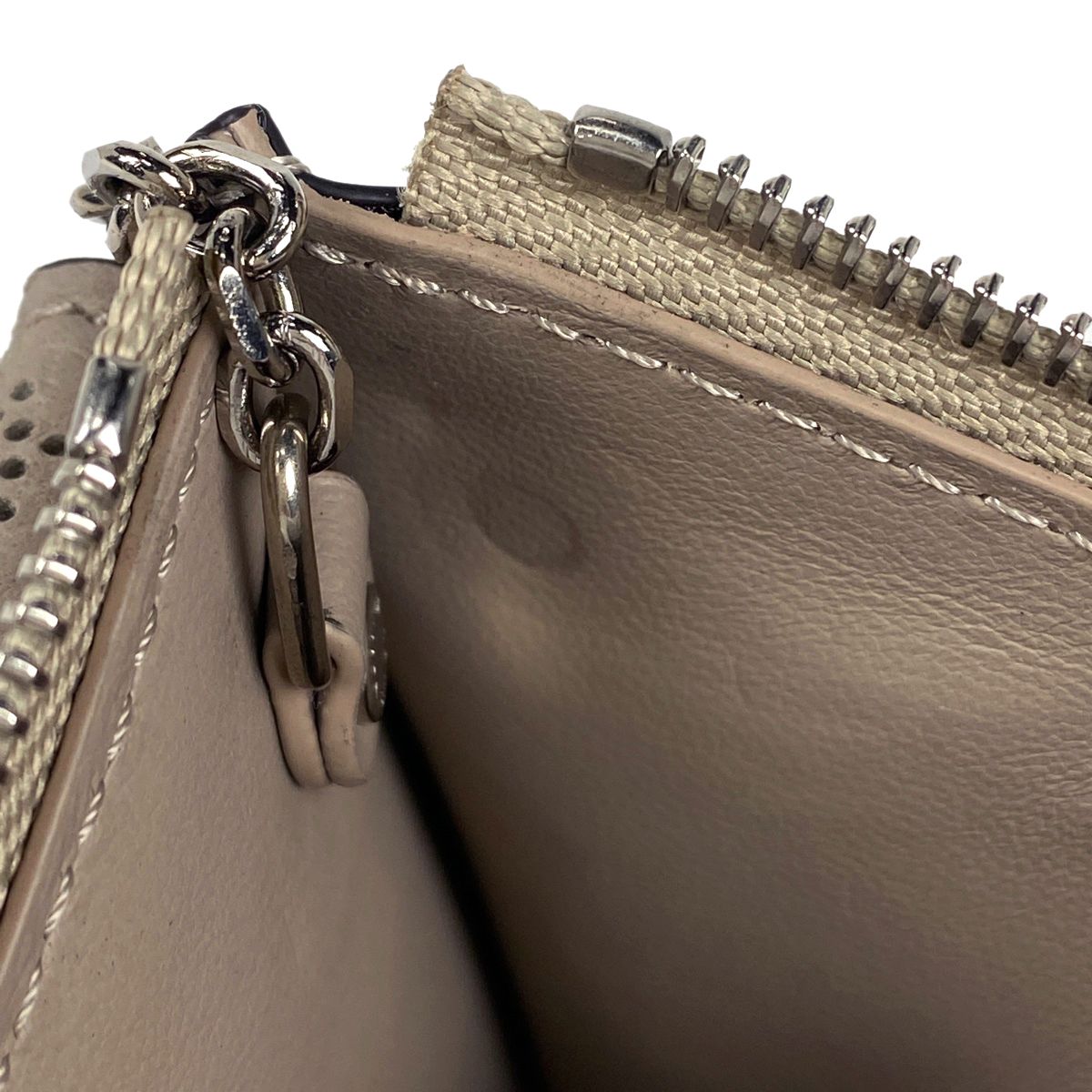 ルイ・ヴィトン Louis Vuitton ポルトカルト レクト ヴェルソ カード 