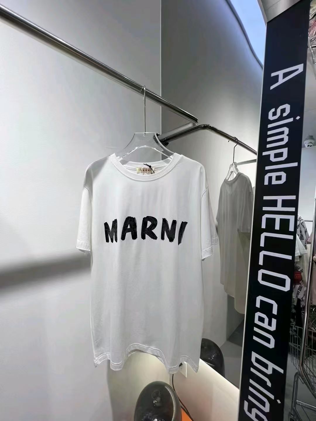 marni ロゴ　プリント メンズ　半袖　tシャツ ブラック　トップス 男女兼用