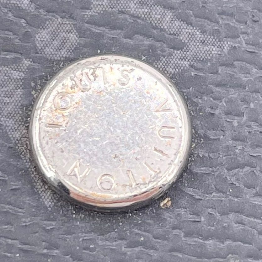 中古】 LOUIS VUITTON ルイ・ヴィトン モノグラム エクリプス M63536  