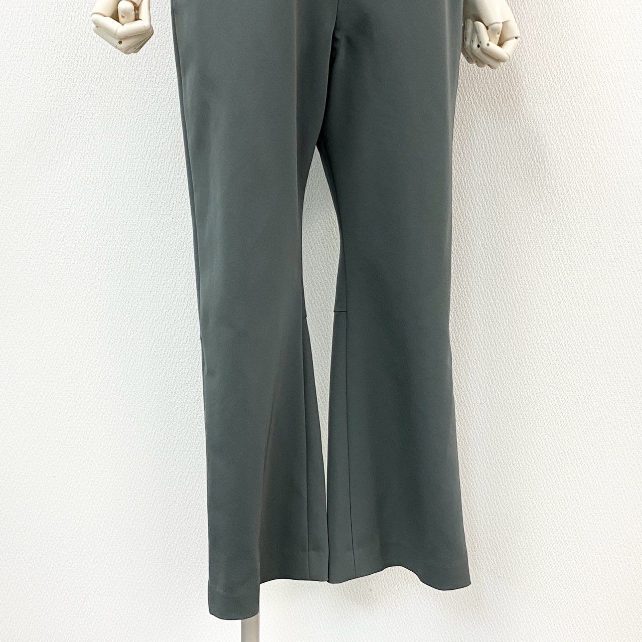 87c26 【美品】 HYKE ハイク SALON SLEEVELESS JUMPSUIT ジャンプ