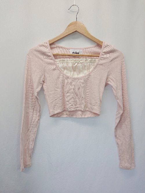 エピヌ ロンティー épine ピンク 長袖　トップス　　カットソー Eé embroidery big long tee baby pink | épine