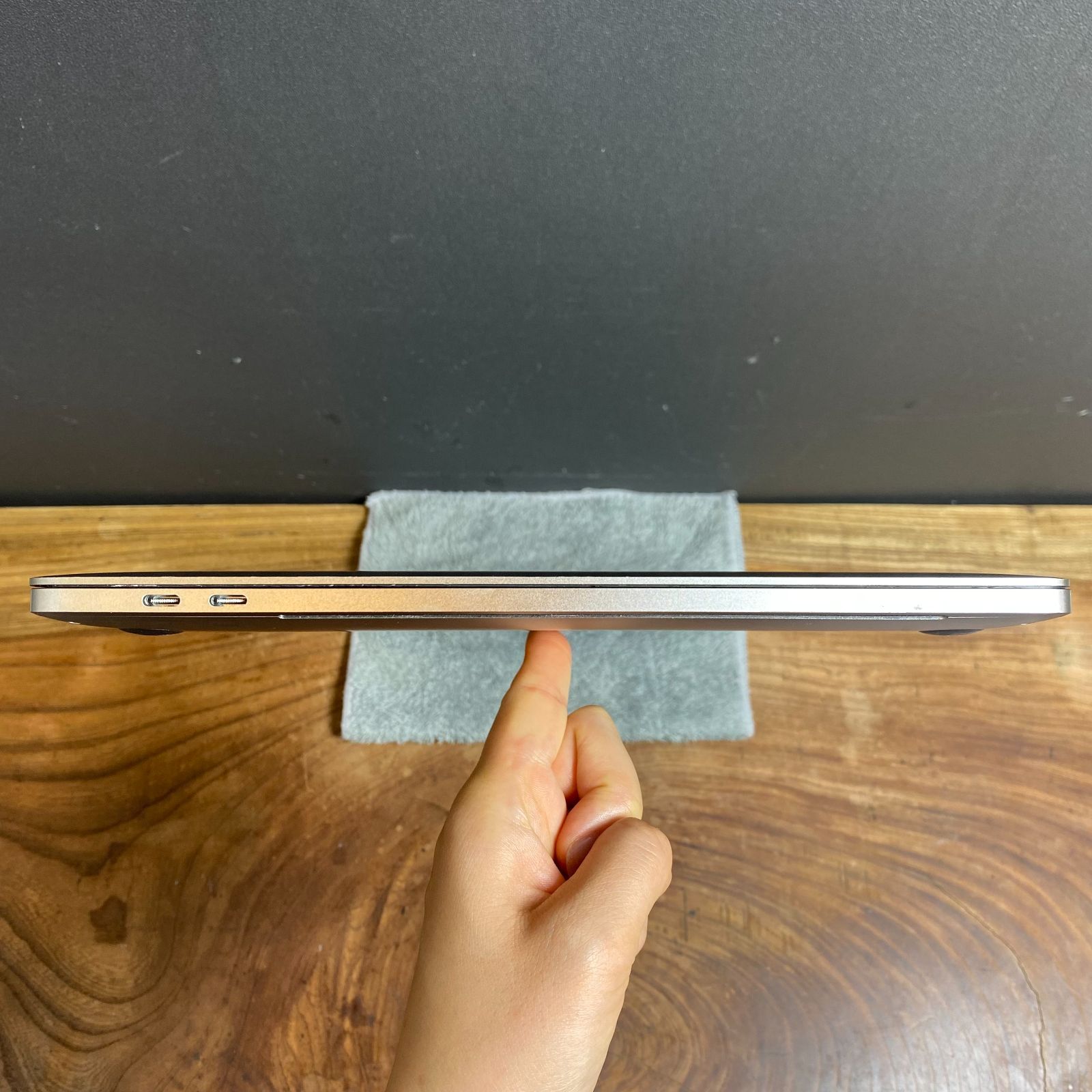 新品バッテリー　MacBook 15インチ　16GB 256GB SSD i7 新品バッテリー MacBook Pro 15インチ i7 SSD A1398