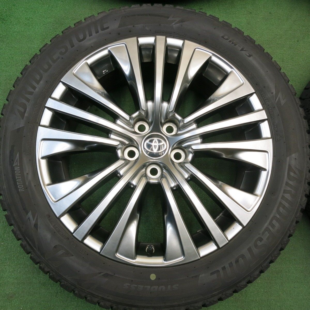 深リム メッシュ クラウン マジェスタ 235/35R19 265/30R19 バリ溝！21