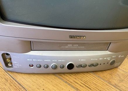 ジャンク】東芝 ブラウン管テレビデオ 14VT9G 016 - メルカリ