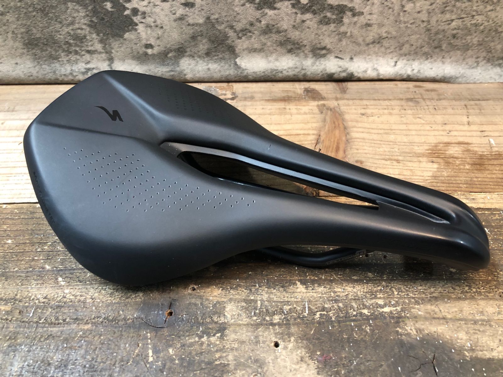 美品 スペシャライズド POWER EXPERT サドル 143mm レビュー】Specialized Power Expert サドル - あかつき自転車