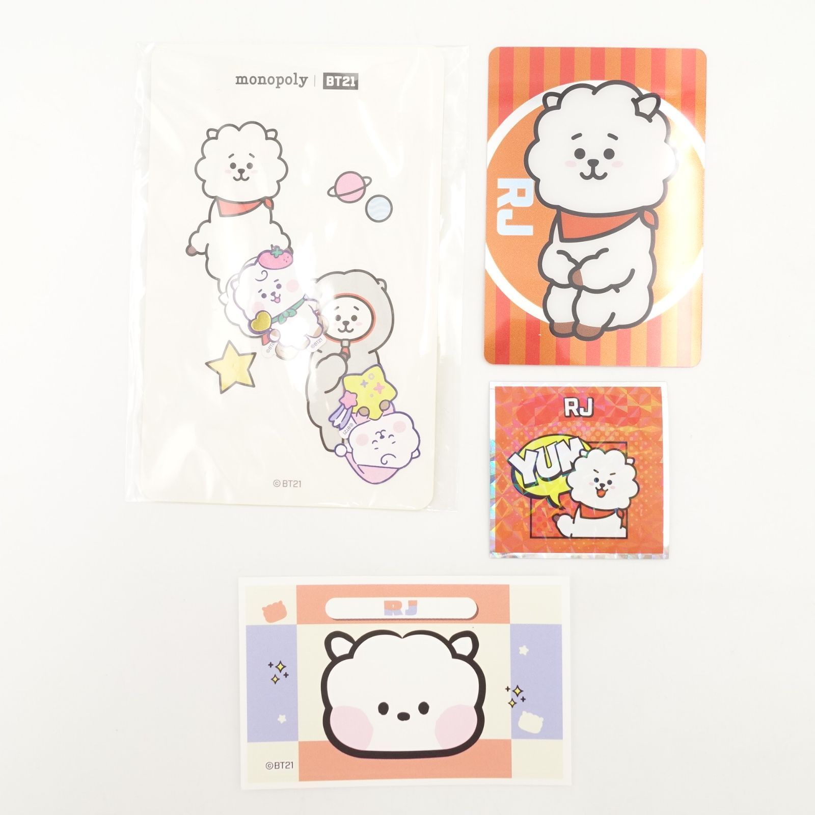 BTS BT21 RJ グッズ キーホルダー 缶バッジ クリアファイル