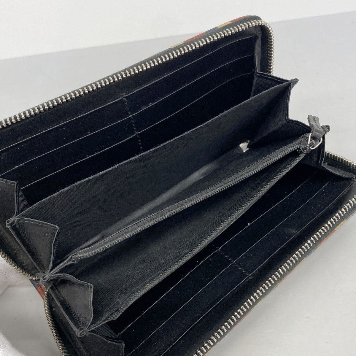 5 mc 3157 グッチ 長財布 GGスプリーム 496342 PVC ブラック シルバー金具 メンズ