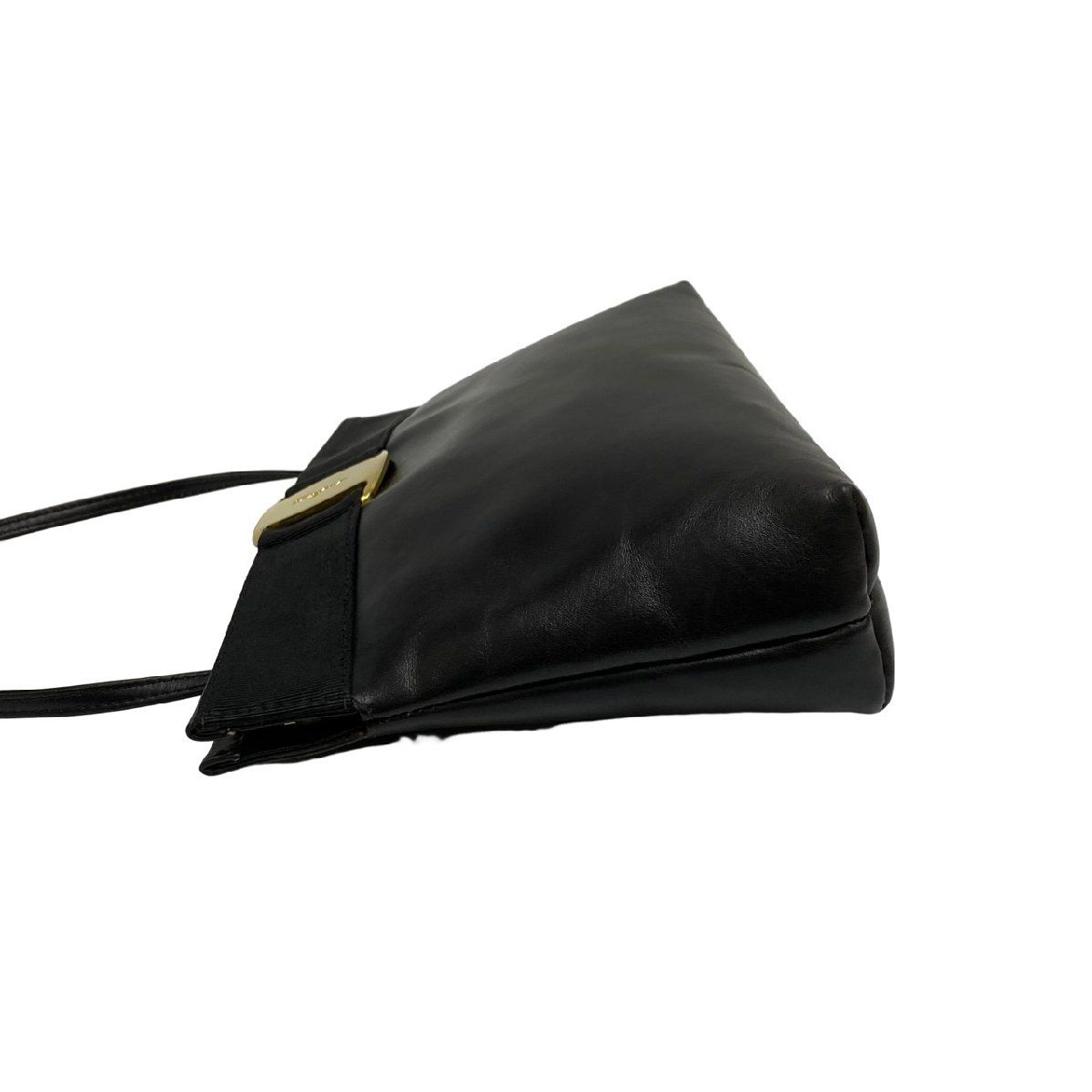極 美品 Salvatore Ferragamo フェラガモ ヴァラリボン ロゴ