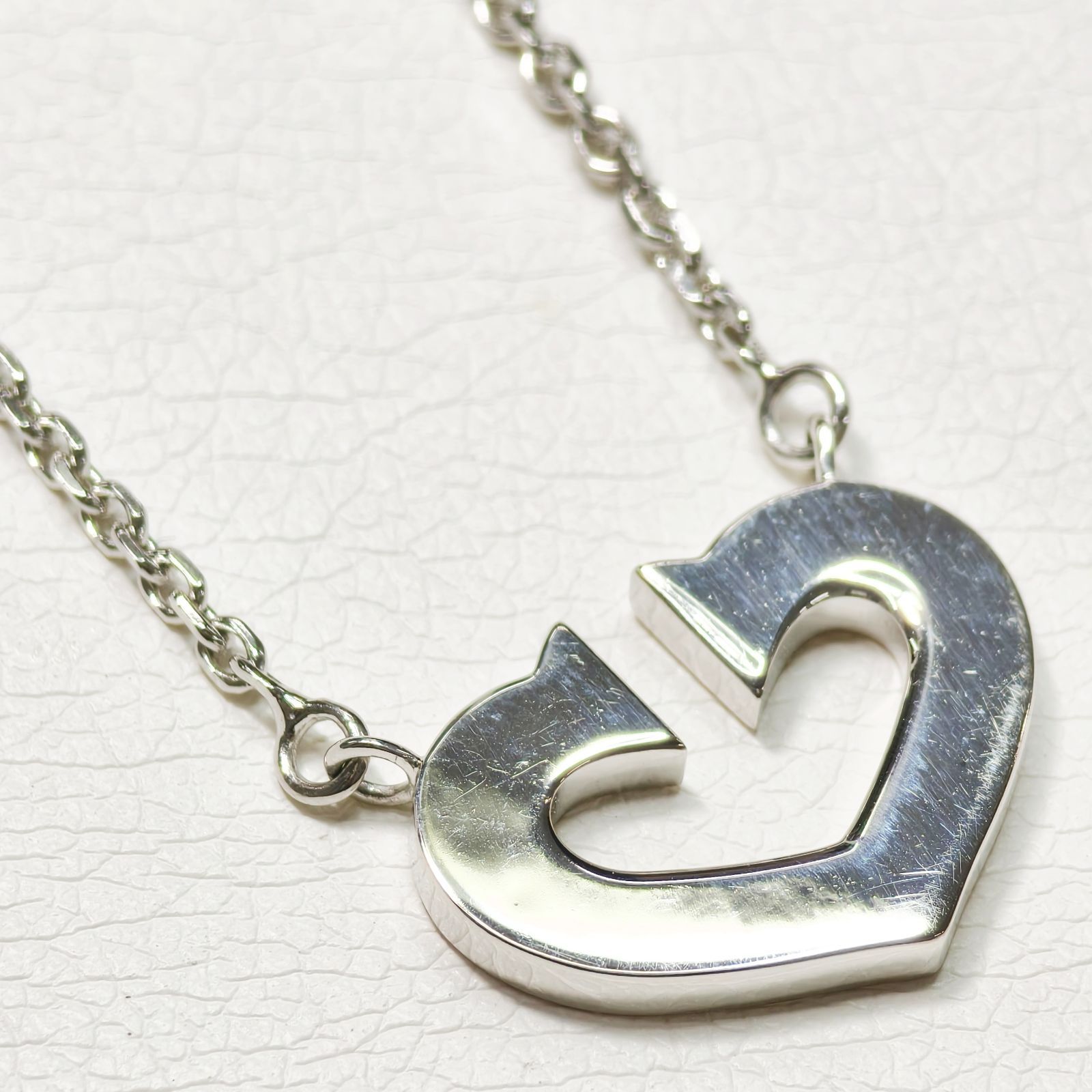 カルティエ CARTIER Cハート ネックレス K18WG (750刻印) - メルカリ