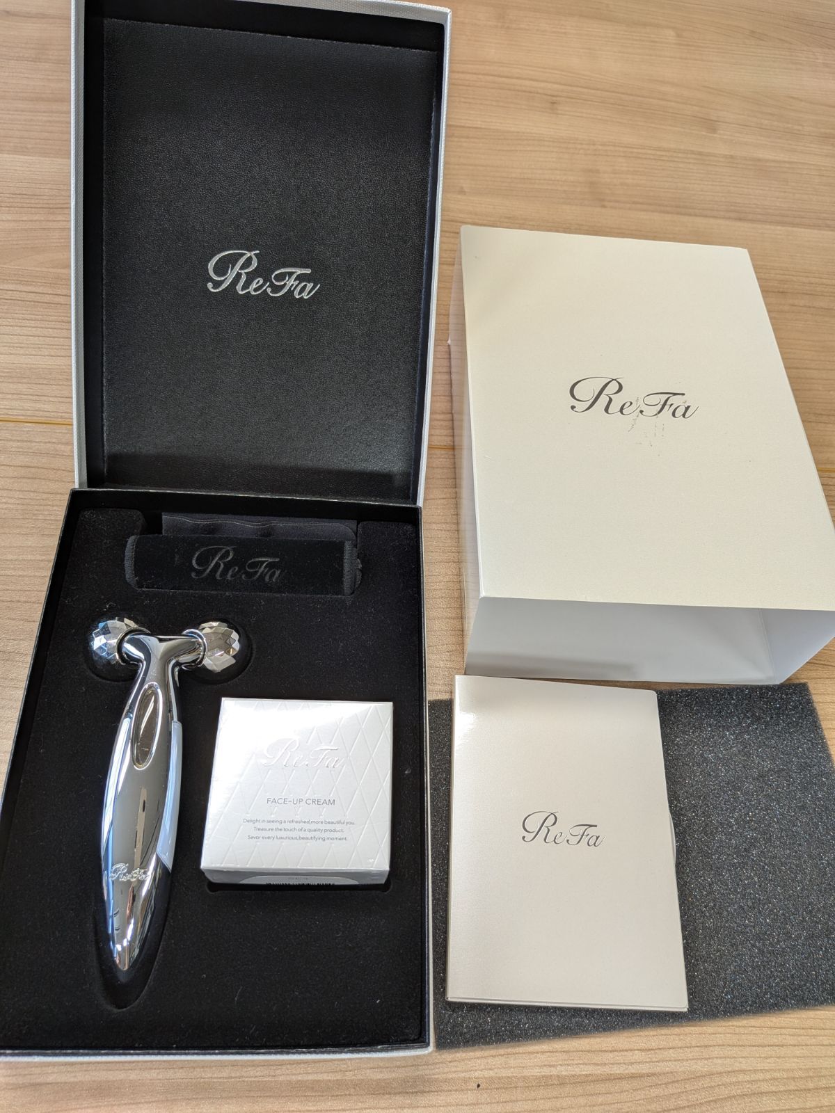 極美品】Canon PowerShot A1000 IS 箱付き 付属品多数 安価 動作品