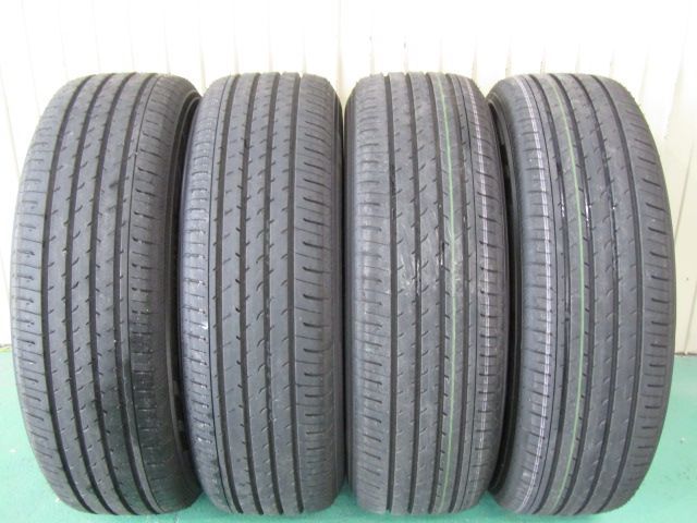 新車外し品の溝あり 製 ヨコハマ アドバンV03 225 60R18