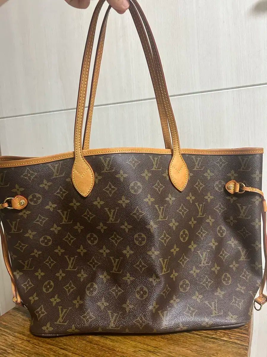 Louis Vuitton ルイヴィトン モノグラム バッグ