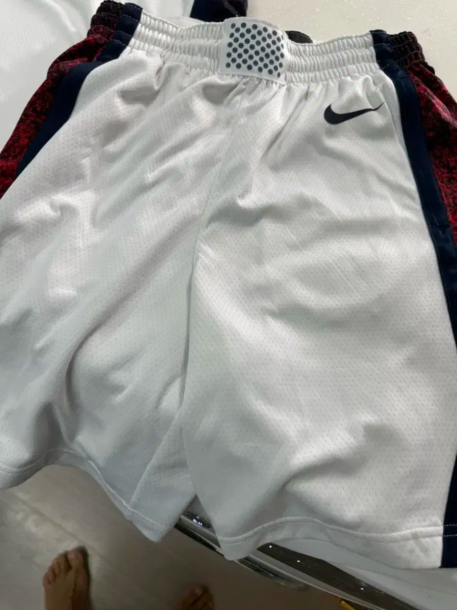 フカフカの パリ オリンピック 優勝 NIKE USA HOME リミテッド ジャージ ショーツ セット