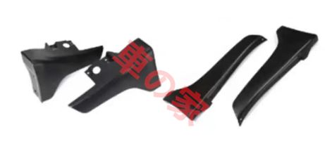 18-22 塗装済み泥除け