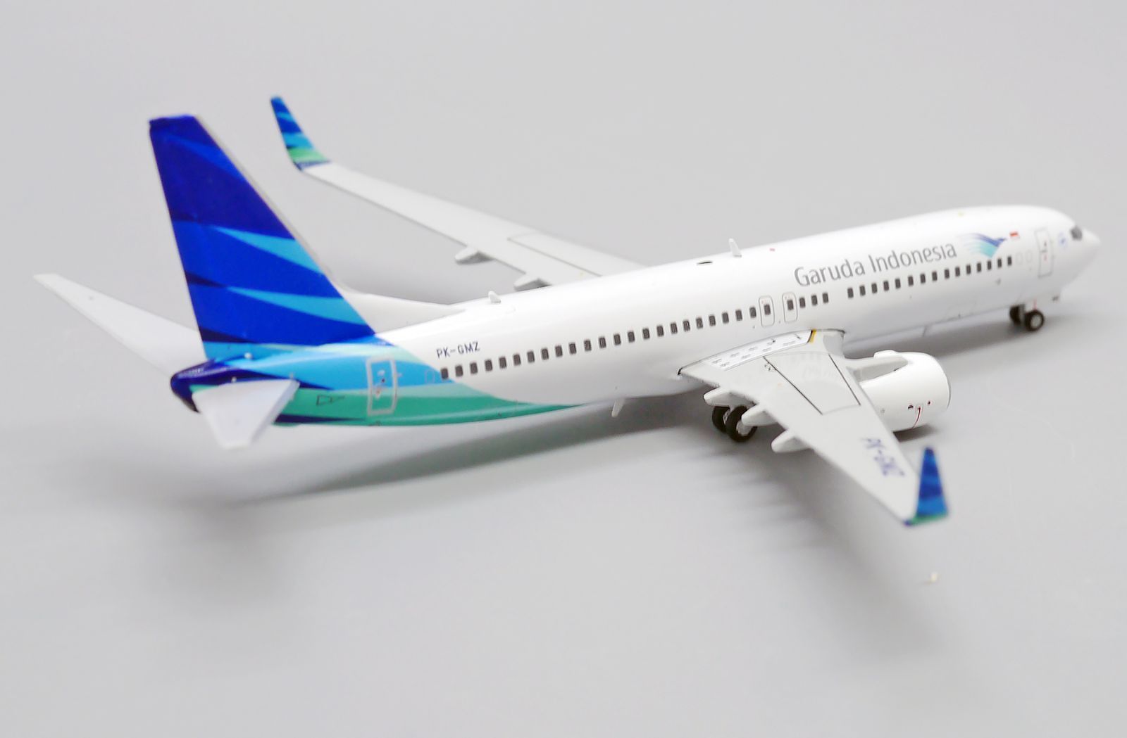 ガルーダインドネシア航空 737-800 PK-GMZ 1/200