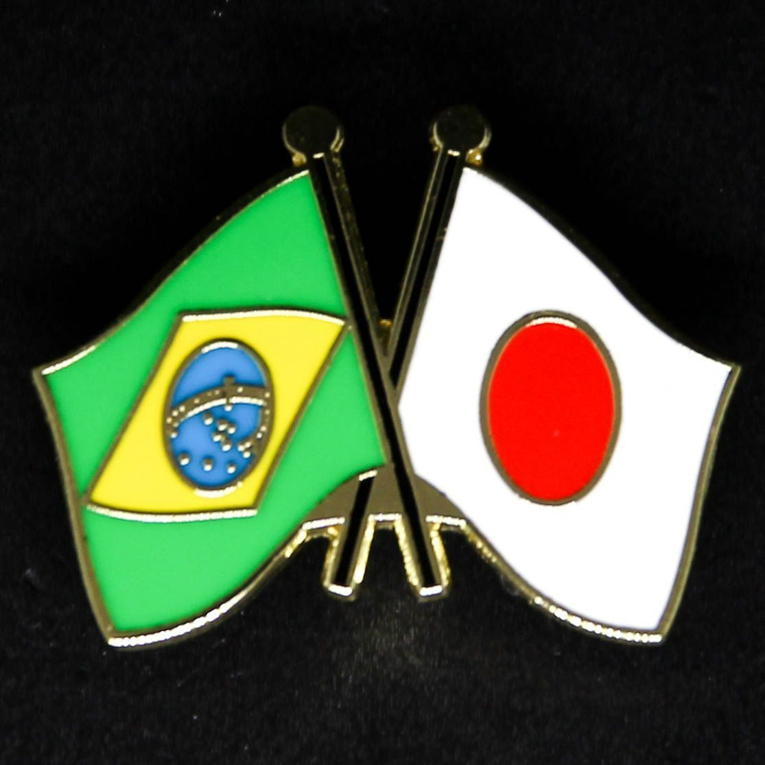 ブラジル国旗友好ピンバッジ（ブラジル×日本） 国旗ピンバッジのおみせ メルカリ
