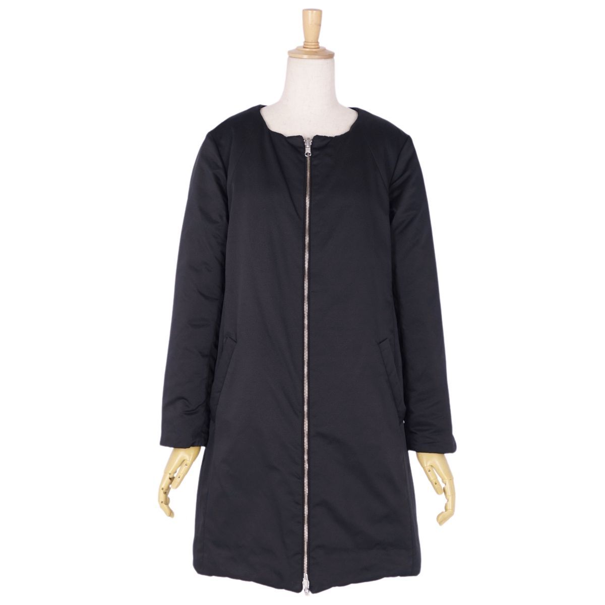 Courreges - 美品 クレージュ courreges ノーカラー ダウン コート ジャケット クレージュ courreges コート ダウンコート リバーシブル ノー