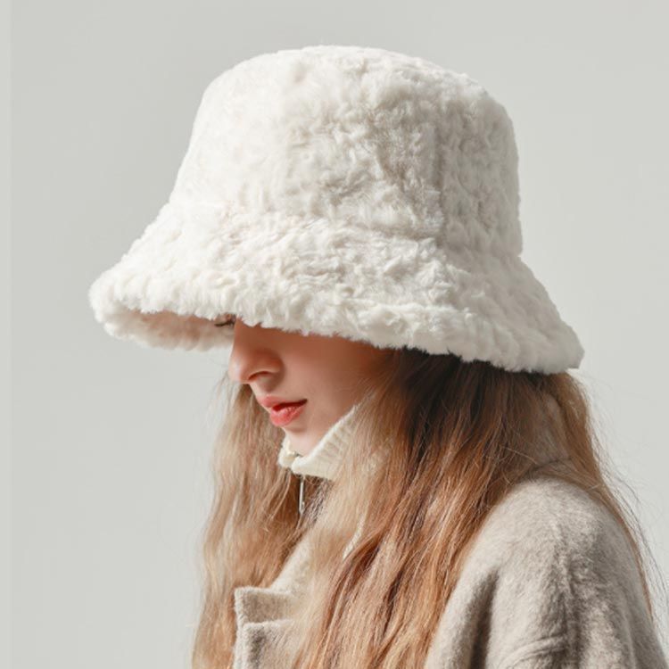 バケットハット レディース 冬 ふわふわ 耳あて付き もこもこ 帽子 ハット イヤーマフ フェイクファー 黒 白 無地 防寒 あったか おしゃれ かわいい 耳当て 紐 調節 デイリー 韓国 コーデ イ pop2676