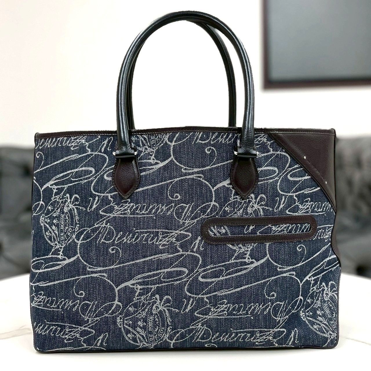 美品 フジタカ A4可 肩かけ可 トートバッグ ビジネス可 シボ革 ネイビー 美