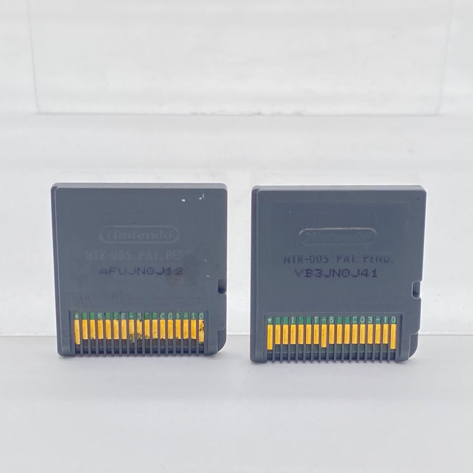 DS本体とゲームカセット Nintendo DSiLL 本体 ホワイト + クロノトリガーカセット セット