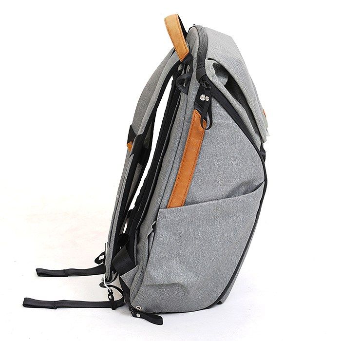 エブリデイバックパック30 L