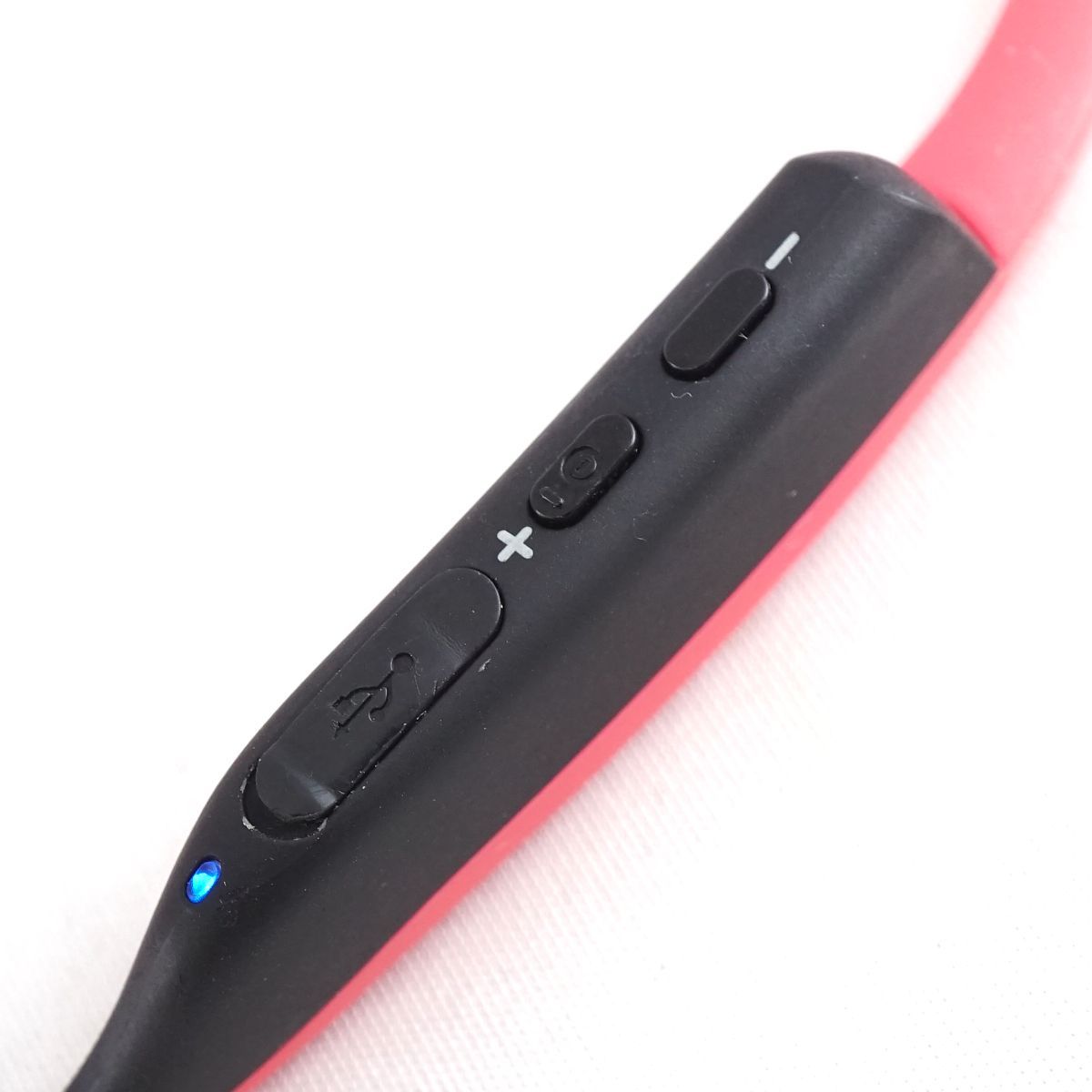 AFTERSHOKZワイヤレス骨伝導イヤホンTrekzTitaniumAS600 AFTERSHOKZワイヤレス骨伝導イヤホンTrekzTitaniumAS600