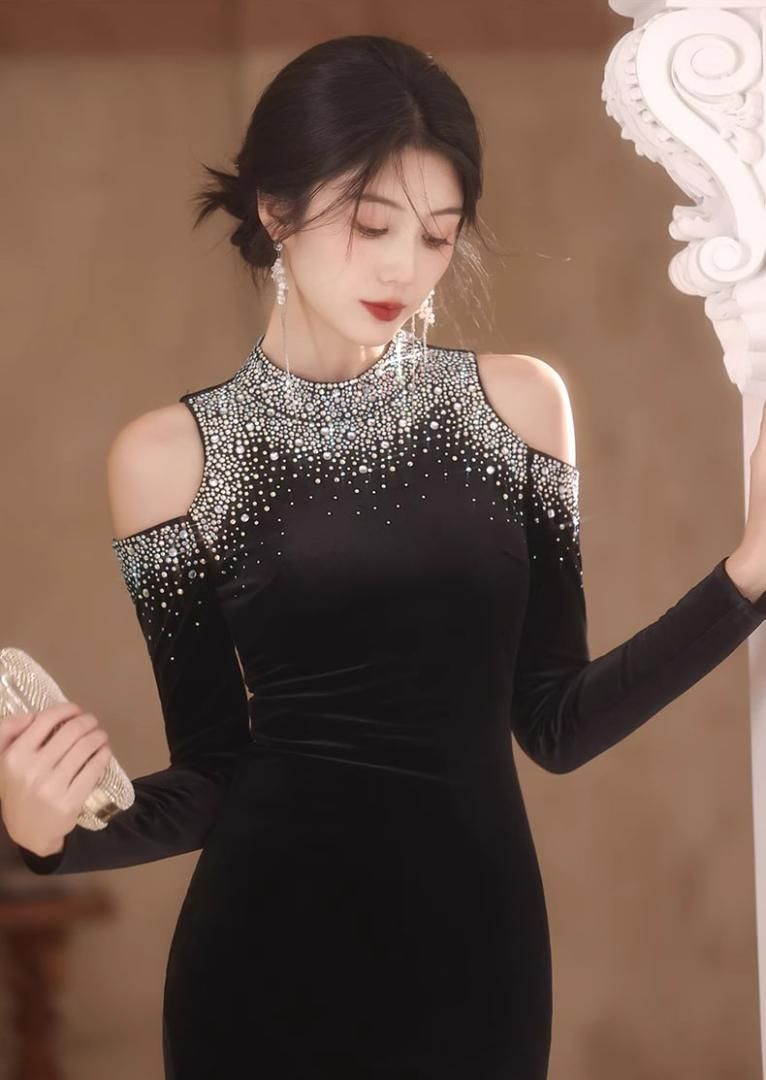 掛け軸 永縄雅光 梅に鴛鴦 絹本 希少 軸装 茶道具 掛軸 美品 です。 掛け軸 永縄雅光 梅に鴛鴦 絹本 希少 軸装 茶道具 掛軸 美品 です。