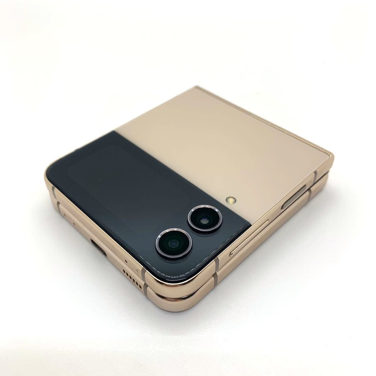 docomo】Galaxy Z Flip 4 ピンクゴールド 128G docomo】Galaxy Z Flip 4 ピンクゴールド 128G