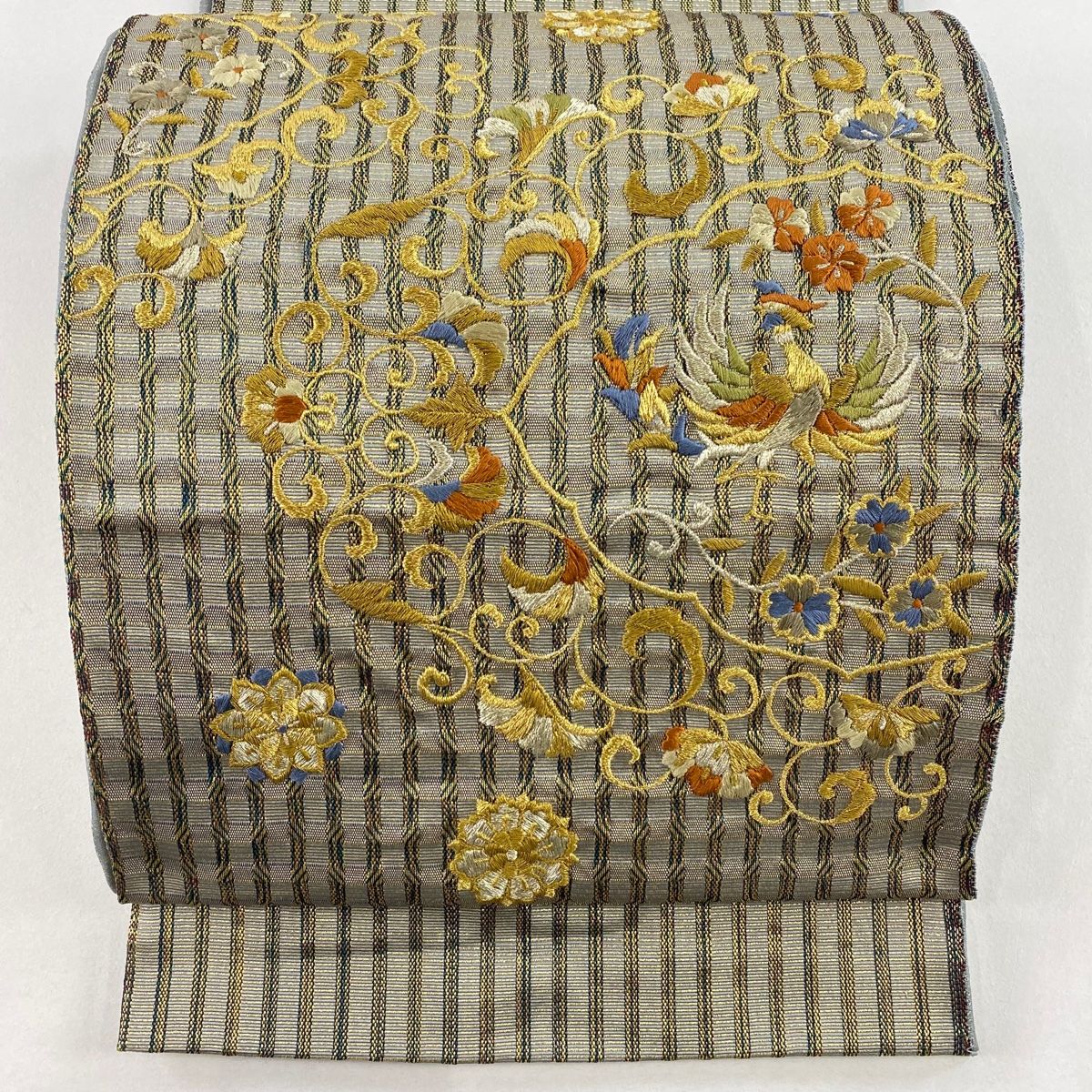 袋帯 名品 鳳凰 花唐草 金銀糸 刺繍 灰色 お太鼓柄 正絹