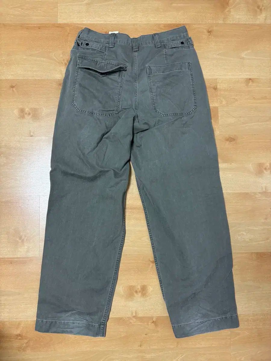 カーキエンジニア パンツ Mud S