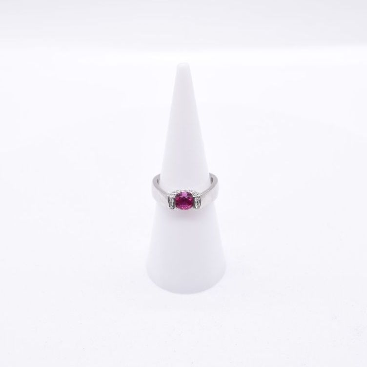 希少】Pt900 ルビー・ダイヤモンドリング R:0.5ct D:0.18ct - メルカリ