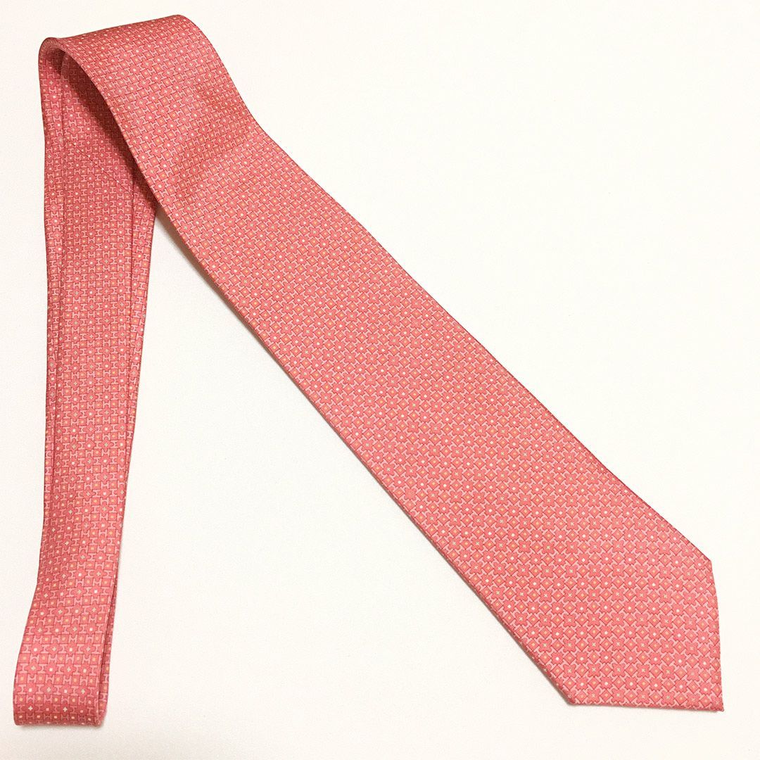 美品 HERMES エルメス ネクタイ シルク100% サーモンピンク 美品 エルメス HERMES ネクタイ シルク100% サーモンピンク系 H柄 2510