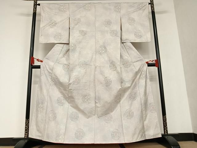 平和屋着物○本場大島紬 白大島 9マルキ 花丸文 正絹 逸品 AAAU8017zg