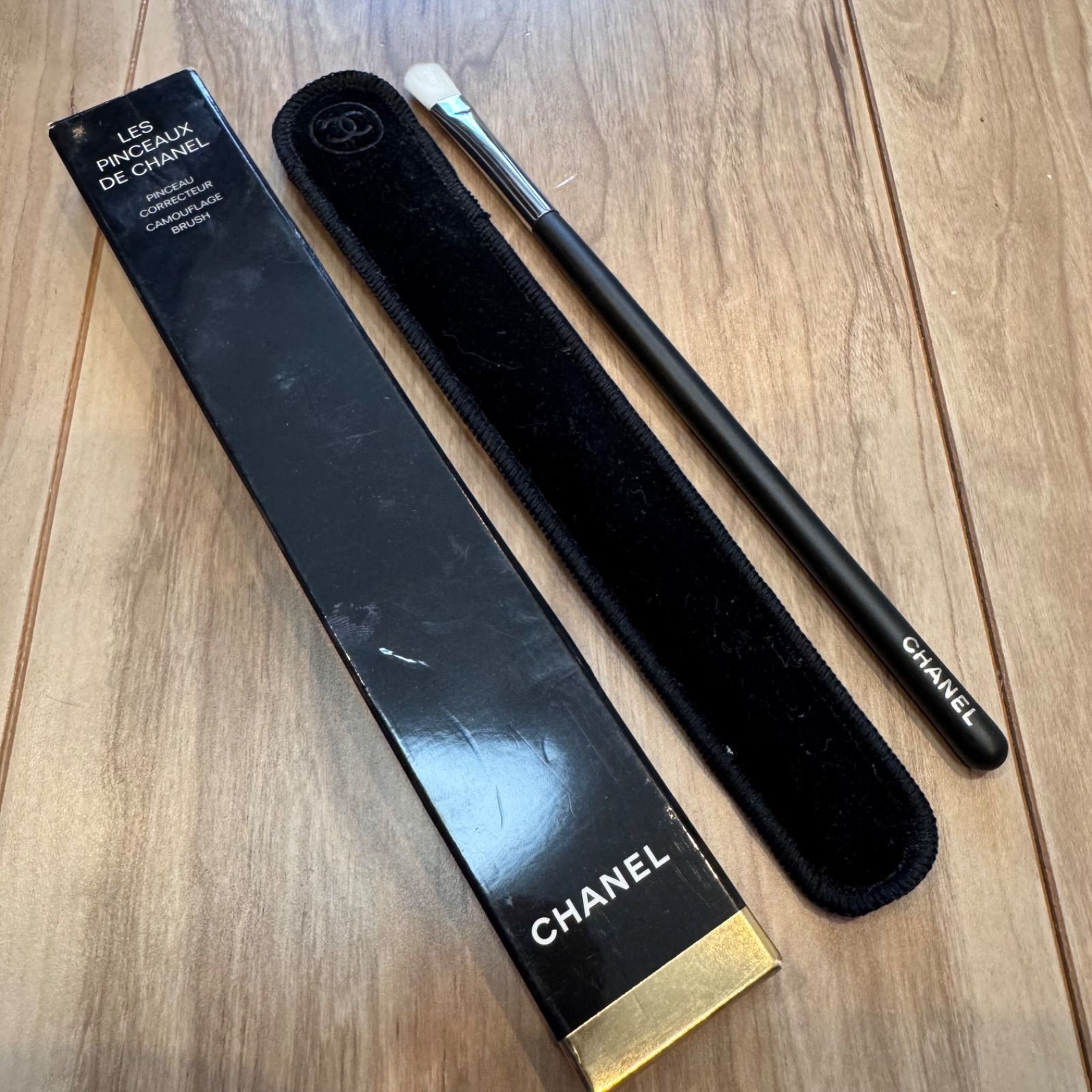 未使用 CHANEL コンシーラー 30 新品ブラシ付 未使用品 CHANEL シャネル コンシーラーブラシ ケース付き