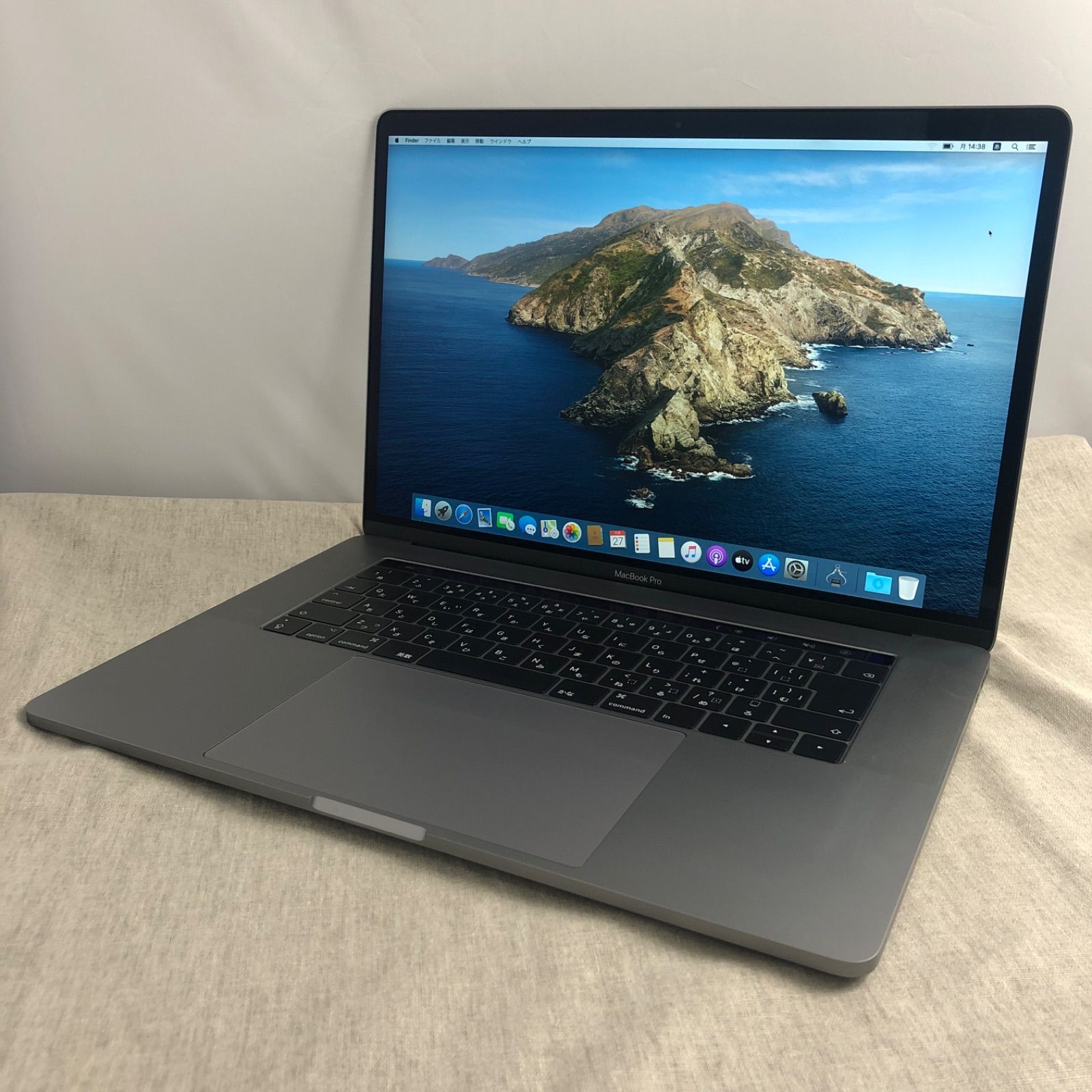 本体のみ】Apple MacBook Pro (15-inch, 2017) 【Touch Bar・i7・16GB