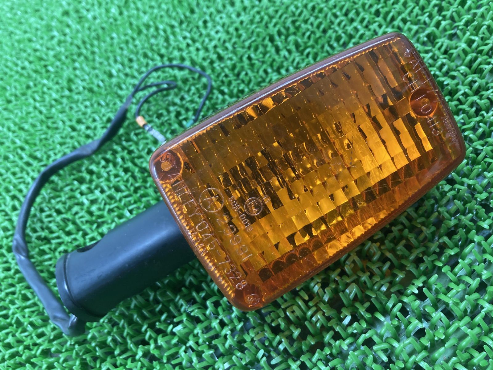 CXユーロ フロントウインカー 左 045-7328 NC08-1002*** ホンダ 純正 中古 バイク 部品 NC08 CX-EURO CX400 CB750Fにも ペイント素材に